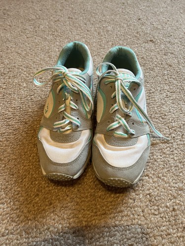 Selling dunlop brand trainers - dunlop,